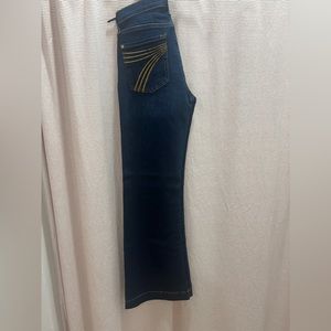 7FAMK Tailorless Dojo 26